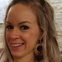 DENISA ŠEMELÁKOVÁ DENISA ŠEMELÁKOVÁ